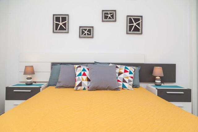 Bahia Apartment Ареналес дел Сол Екстериор снимка